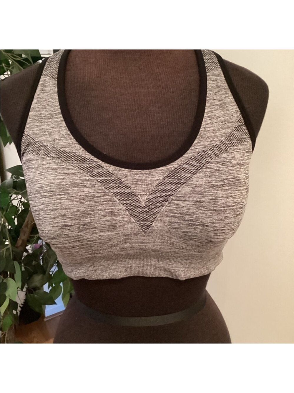 AKAMC Woman’s XL wire free yoga sports bra black marled with gray Strappy - Picture 2 of 11